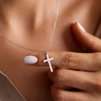 Women's Cross Necklace & Pendant in Silver