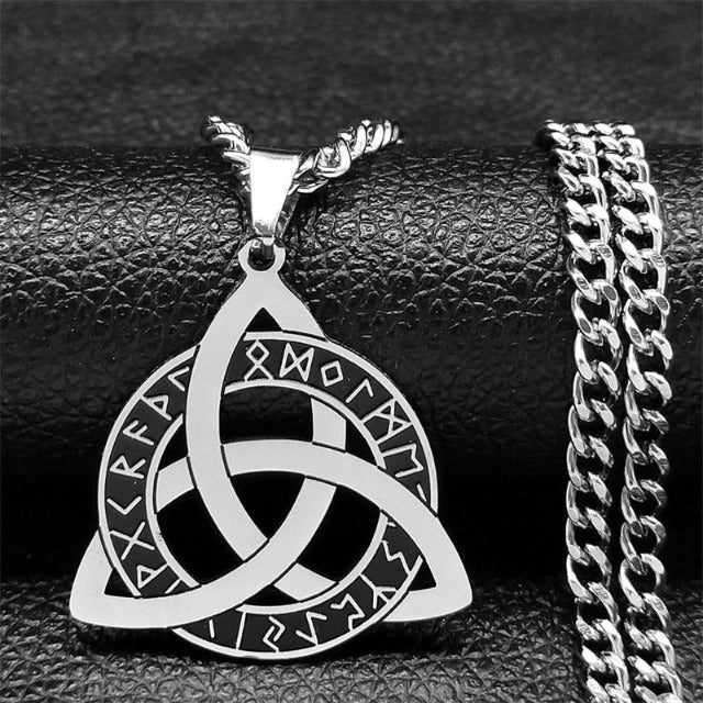Celtic Viking Knot Pendant Necklace