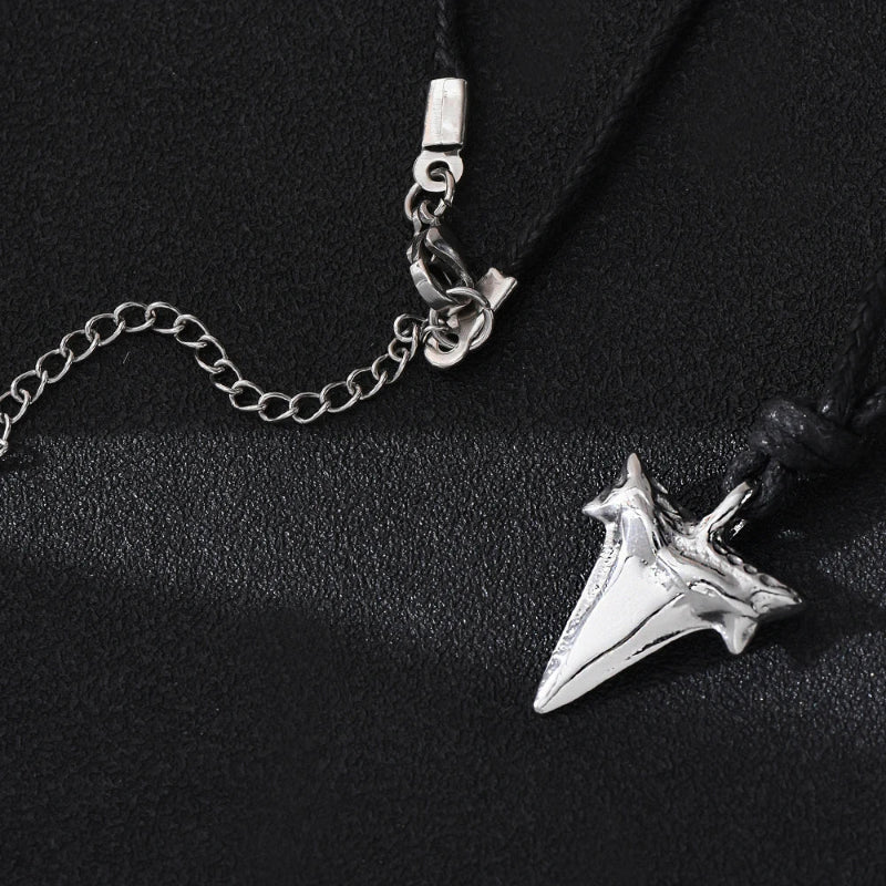 Men's Shark Tooth Pendant Necklace silver