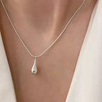 Fine Teardrop Pendant Necklace in Silver
