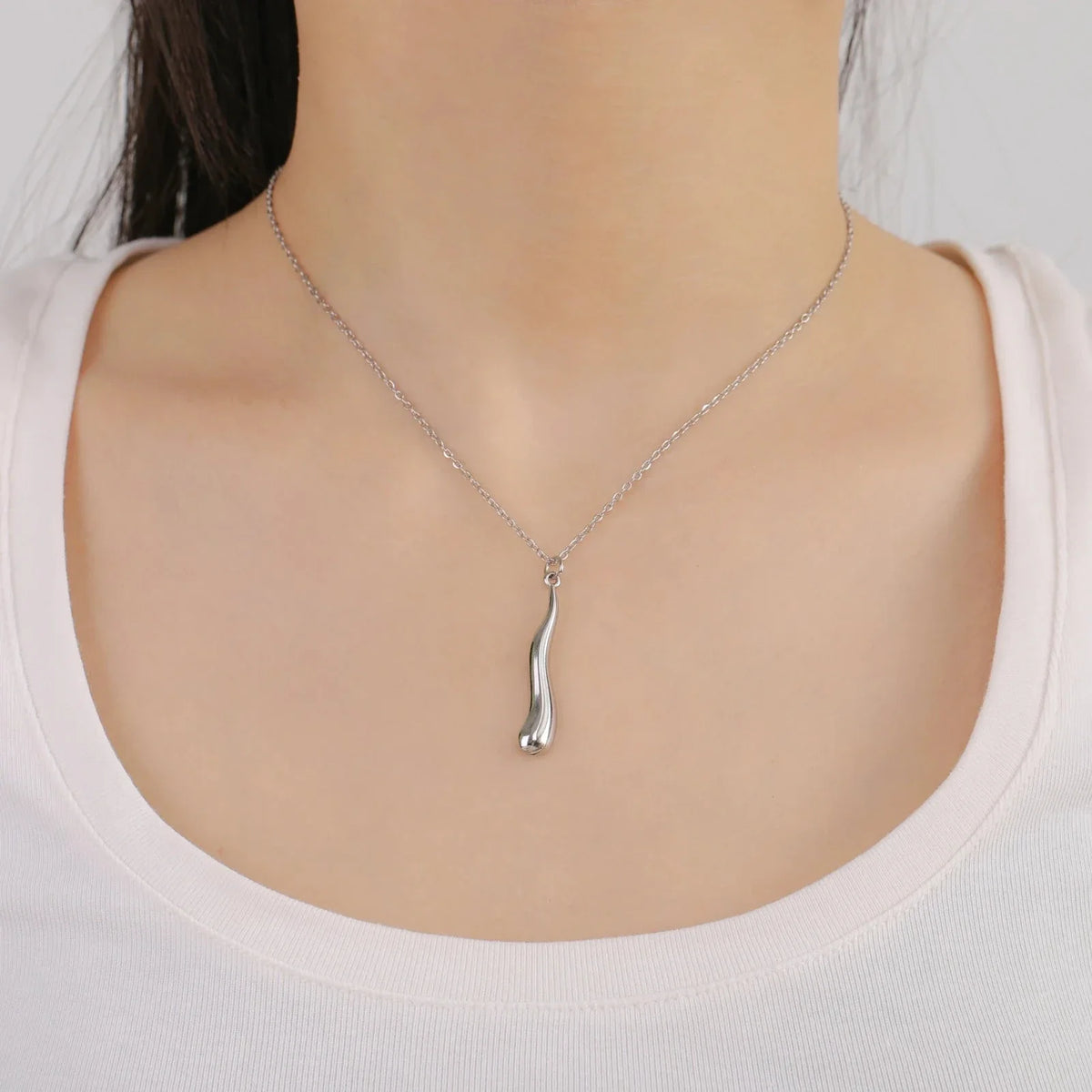 Asymmetrical Water Drop Pendant Necklace Silver