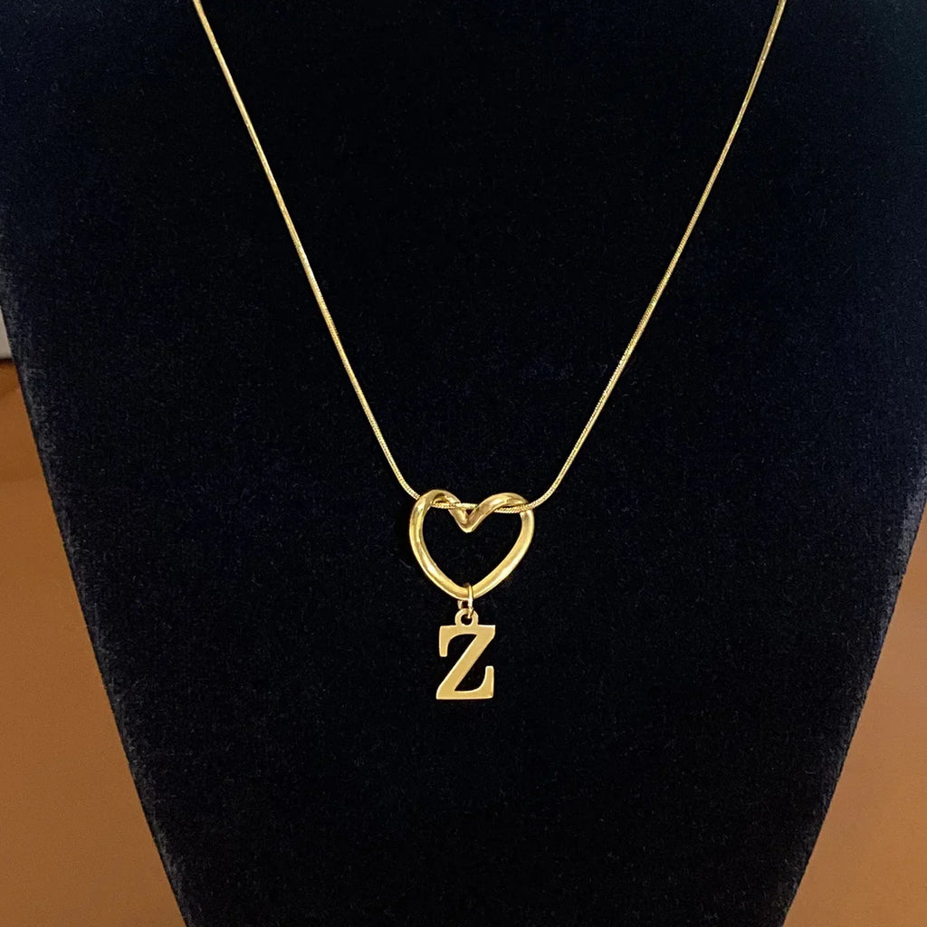 Choker necklace with initial and heart pendant - letter