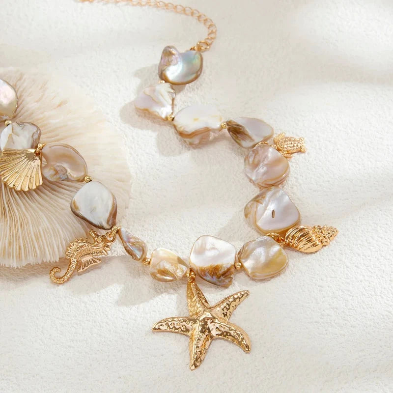 Choker Necklace with Beige Seashell and Starfish Pendants