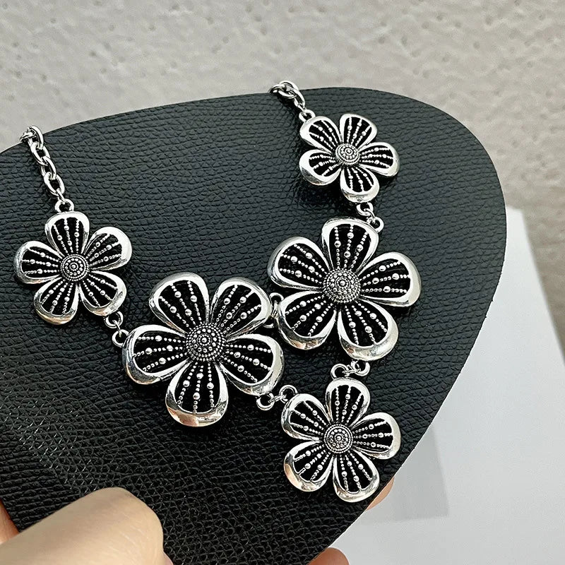 Choker Necklace with Large 5-Petal Flower Pendant