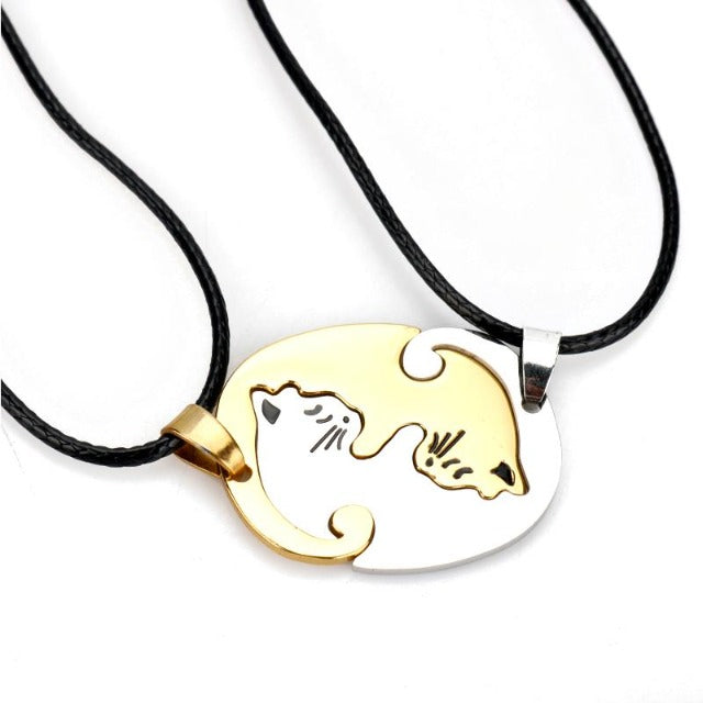 Yin Yang Necklace, Separating Gold