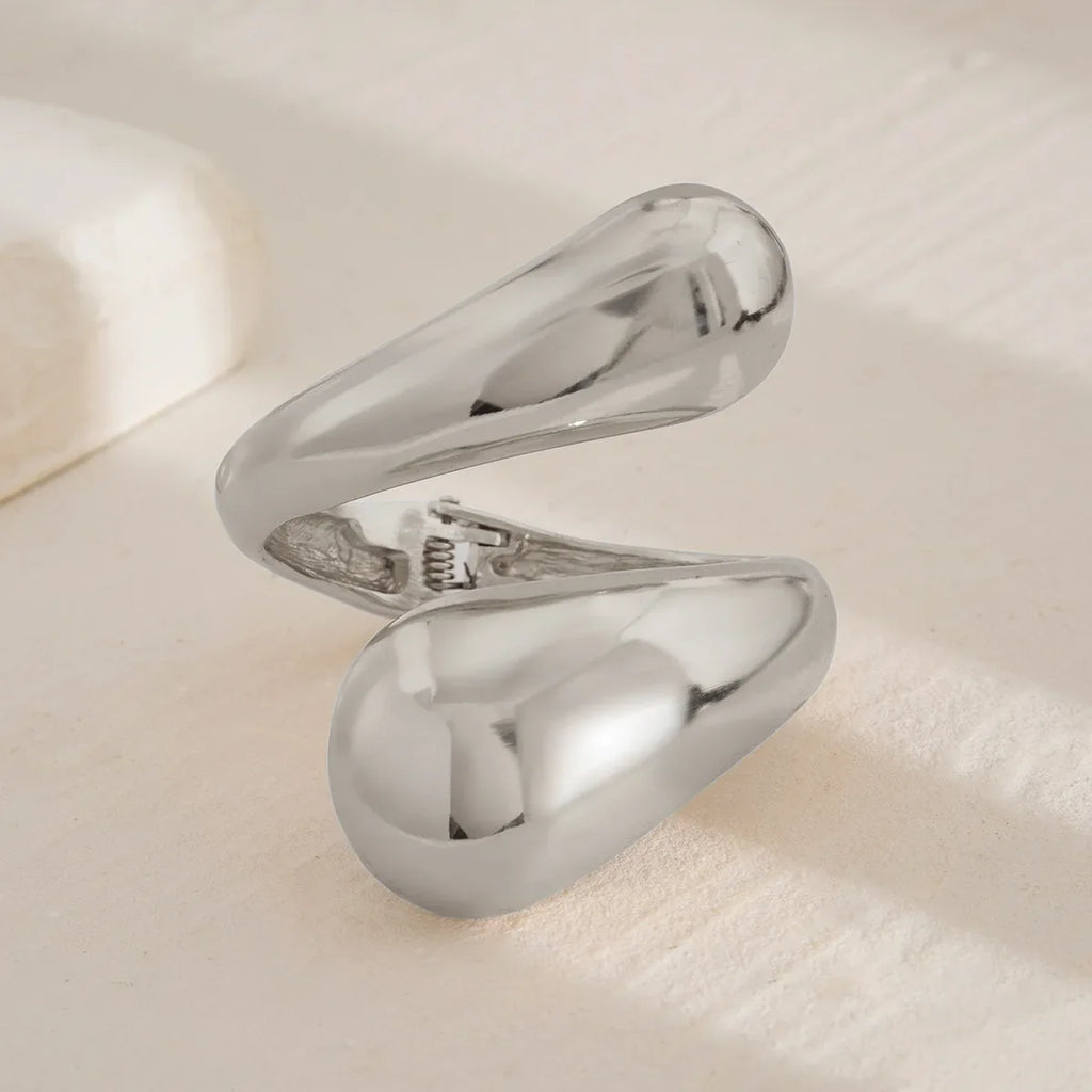 Large Water Drop Chain Bracelet in silver