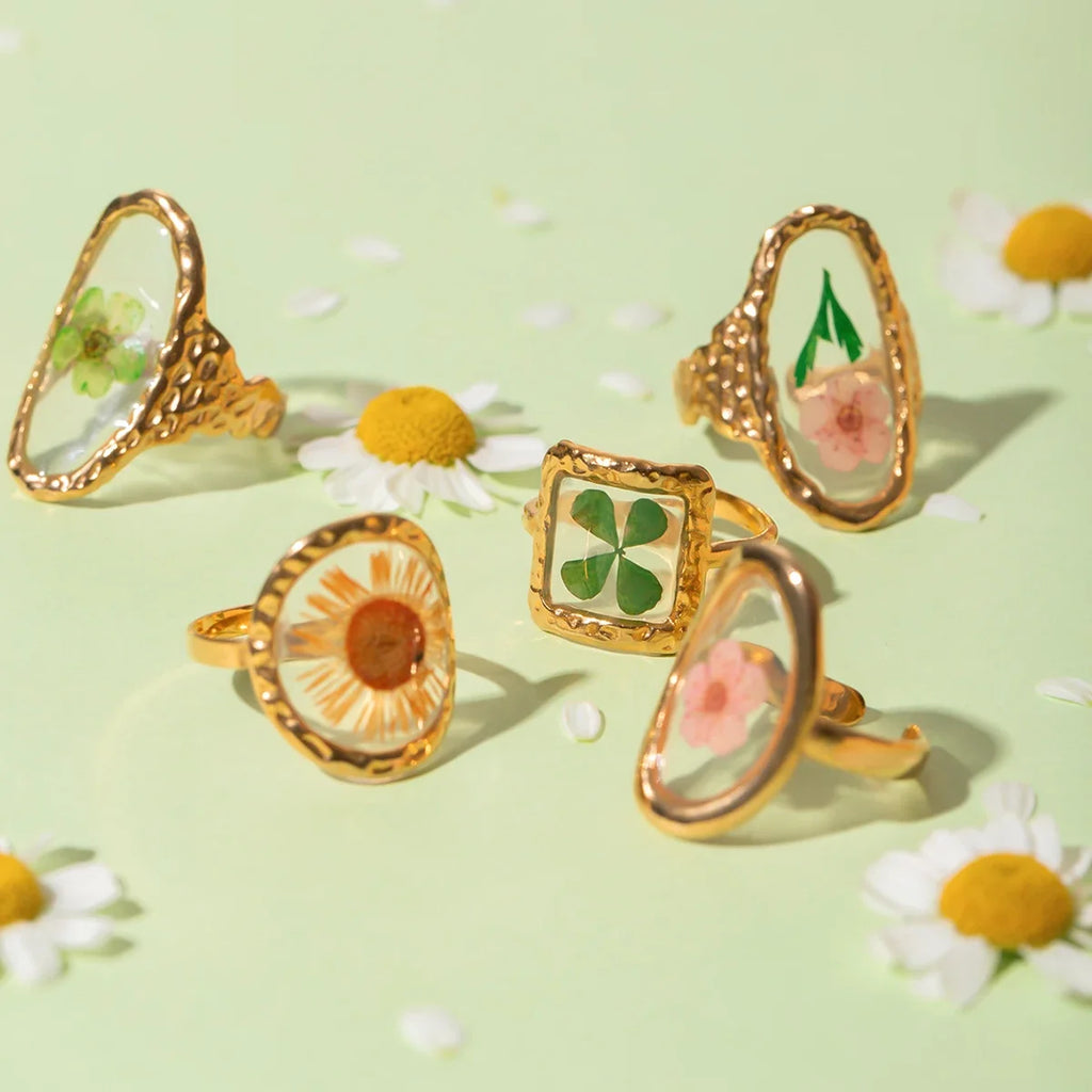 Large Floral Ring in Transparent Frame
