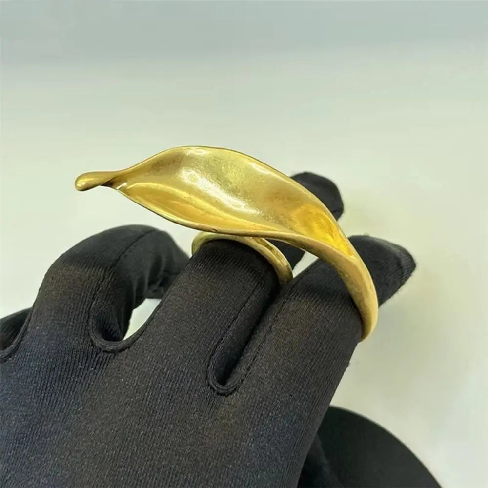 Lily Leaf Ring gold