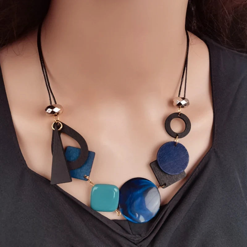 Asymmetrical Boho-Style Pendant Necklace blue