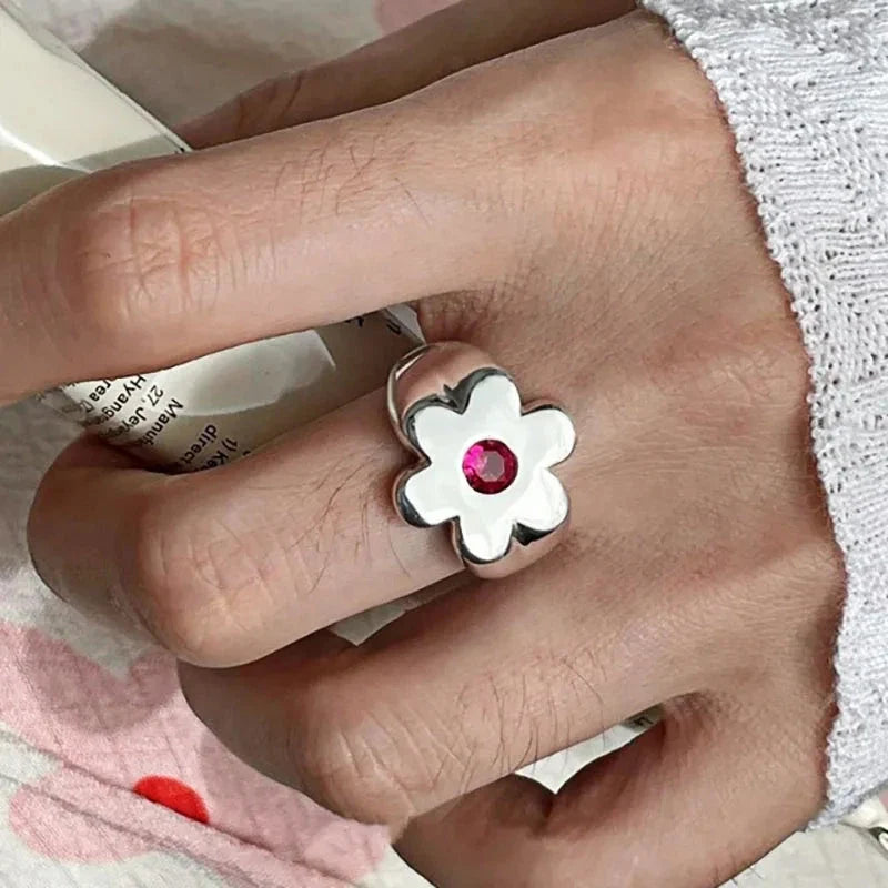 Large Flower and Zircon Ring