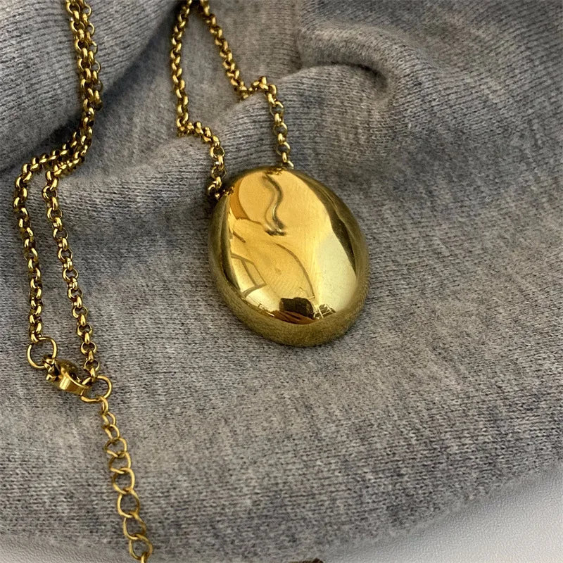 Long Necklace with Large Water Drop Pendant gold