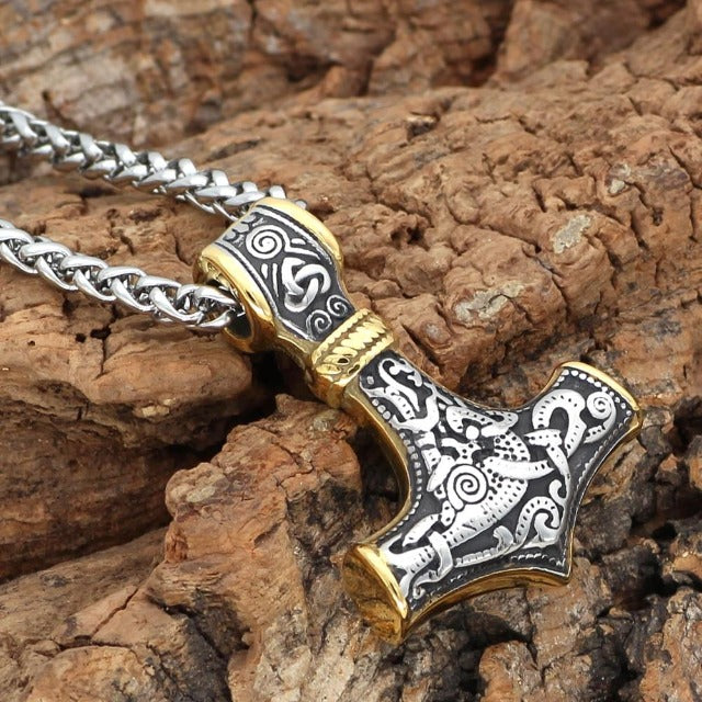 Celtic Pendant for Women