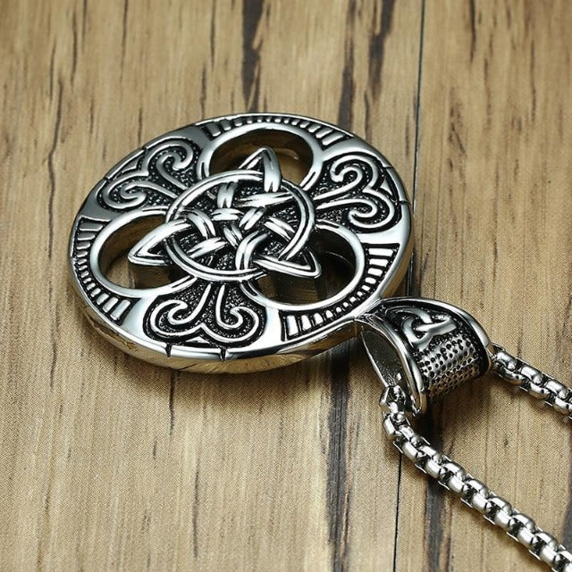Irish Claddagh Pendant